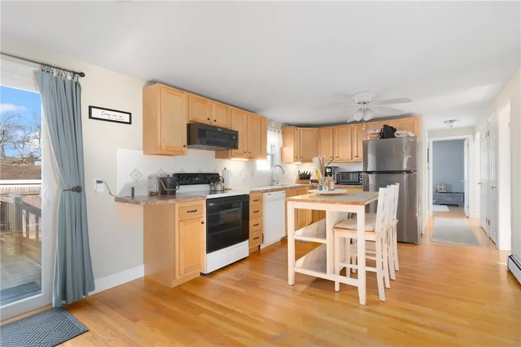 47 Arlee Street Warwick RI 02889