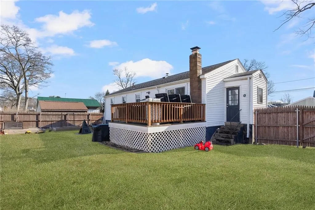 47 Arlee Street Warwick RI 02889