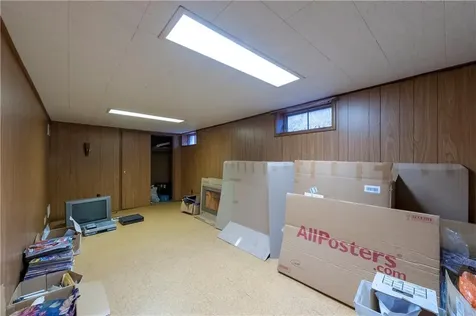 116 Darlingdale Avenue Pawtucket RI 02861