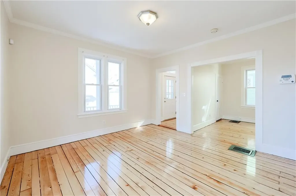 43 Knowles Street Providence RI 02906