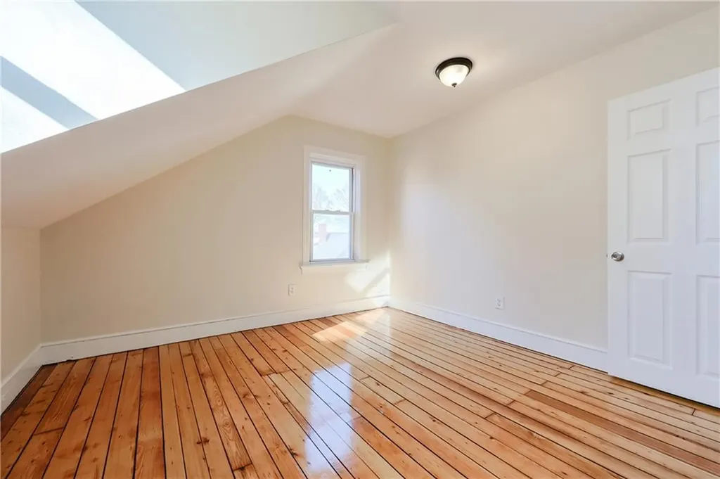 43 Knowles Street Providence RI 02906