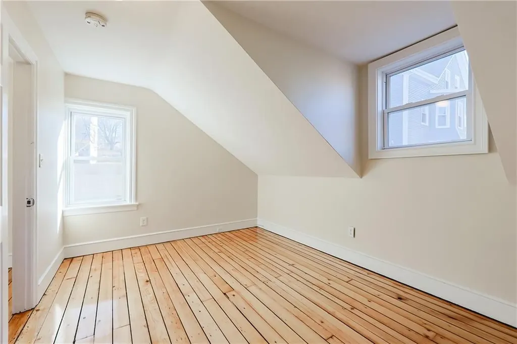 43 Knowles Street Providence RI 02906