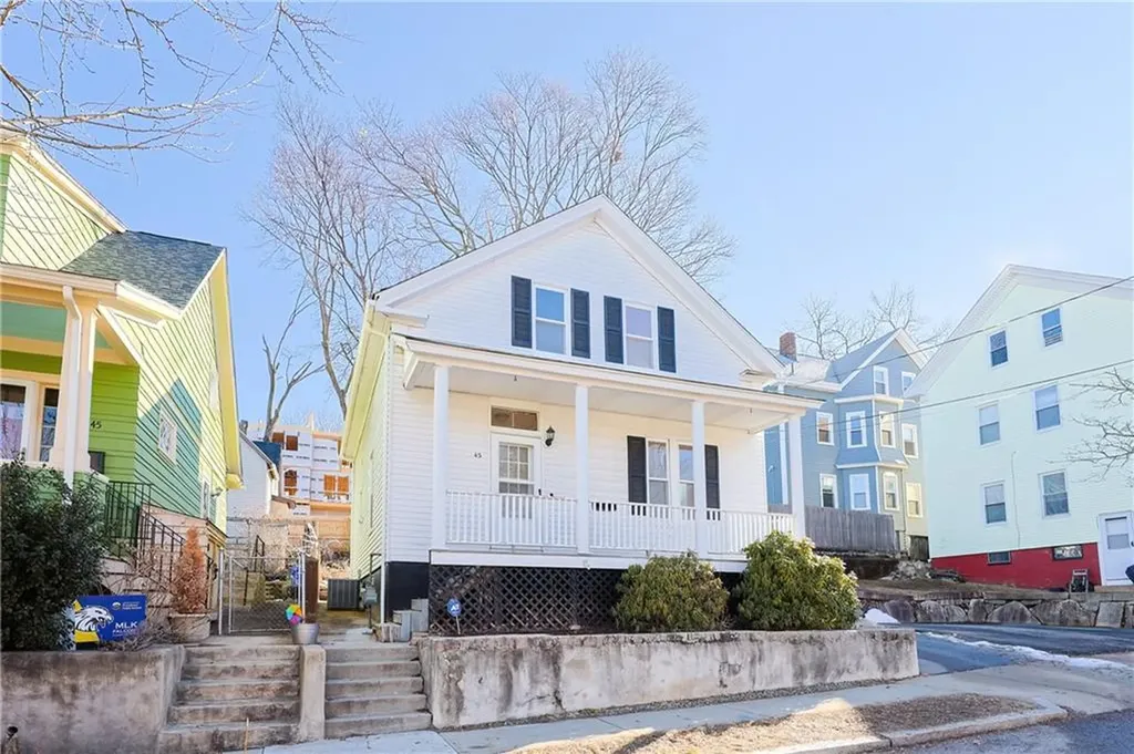 43 Knowles Street Providence RI 02906