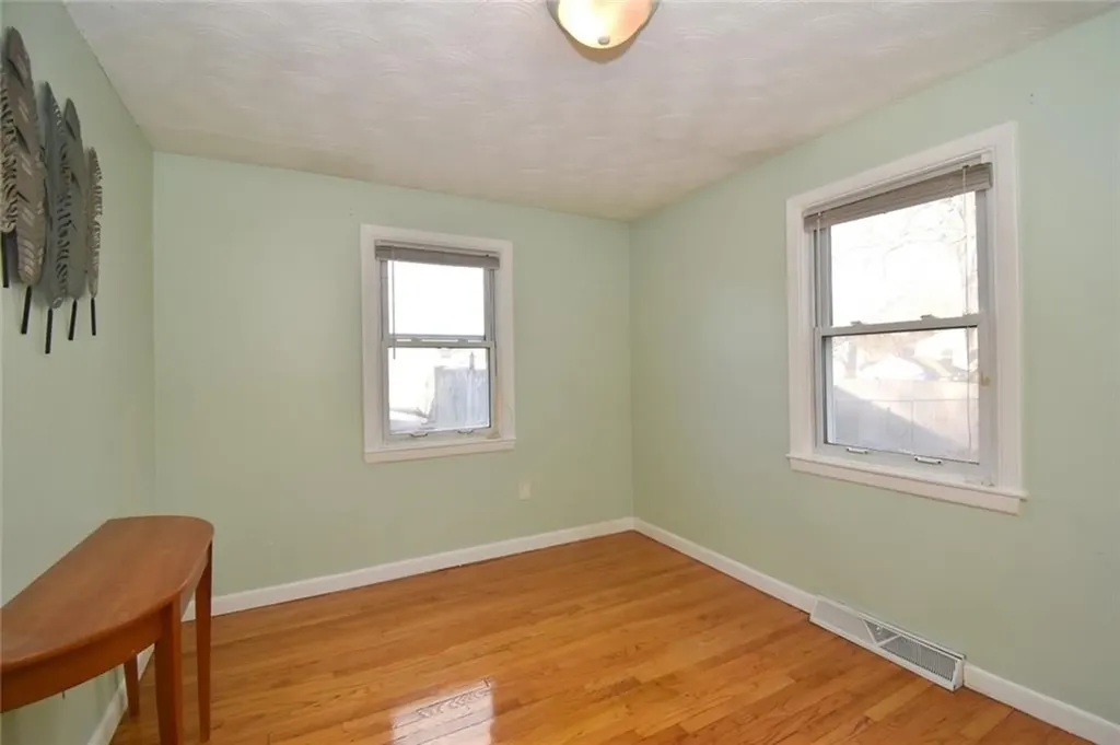 56 Pettis Drive Warwick RI 02889