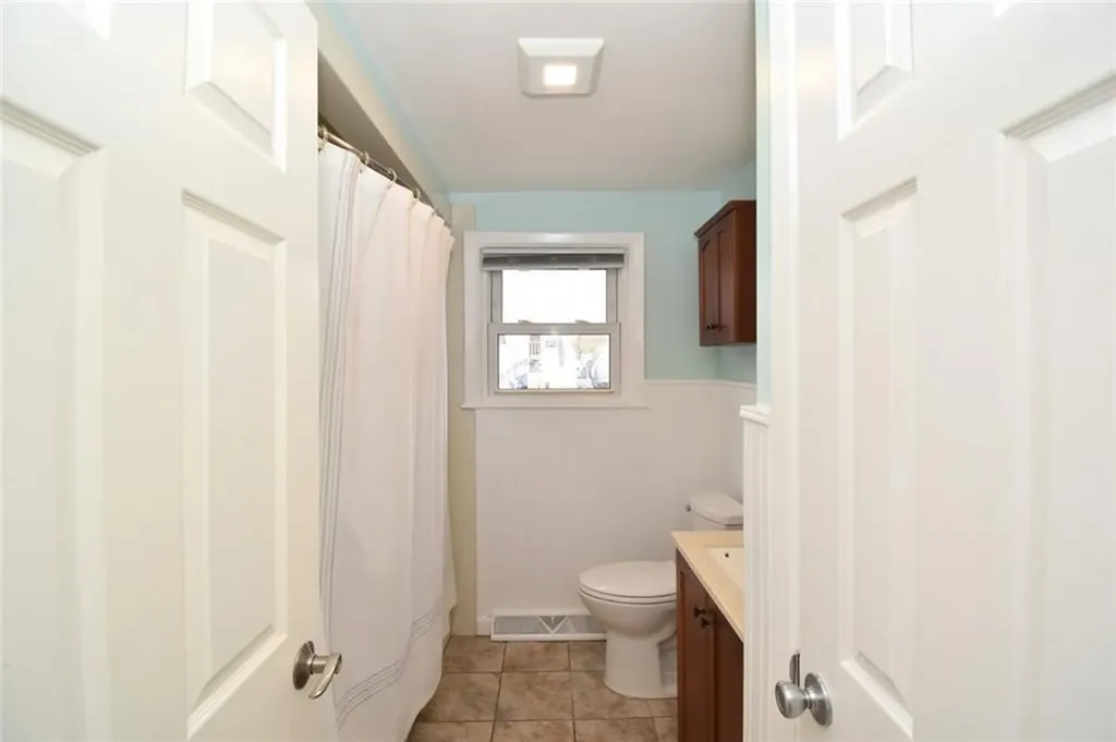 56 Pettis Drive Warwick RI 02889