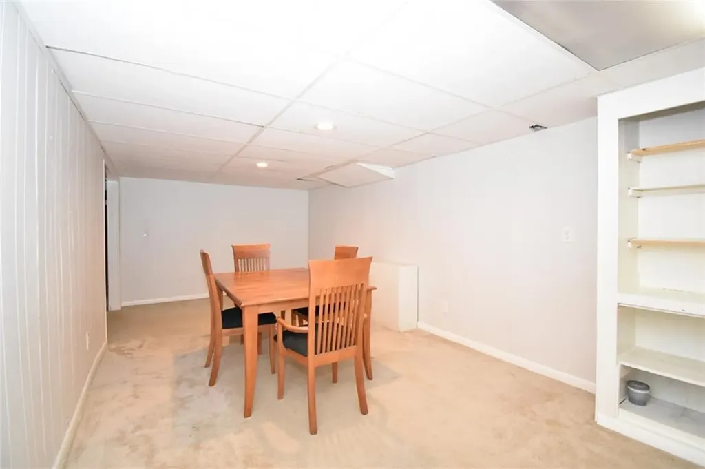 56 Pettis Drive Warwick RI 02889