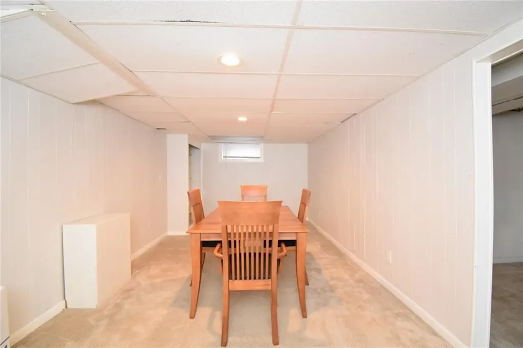 56 Pettis Drive Warwick RI 02889