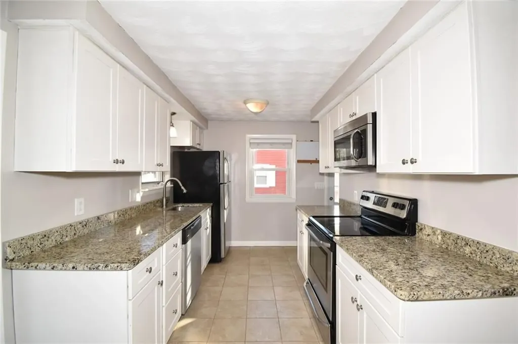 56 Pettis Drive Warwick RI 02889