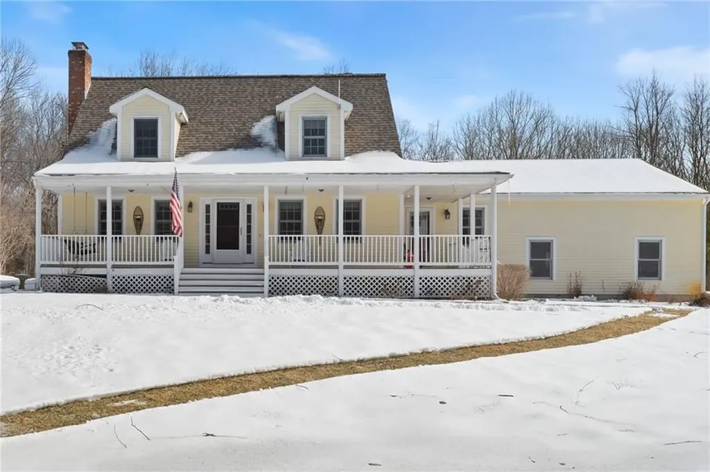 72 Old Richardson Street Uxbridge MA 01569