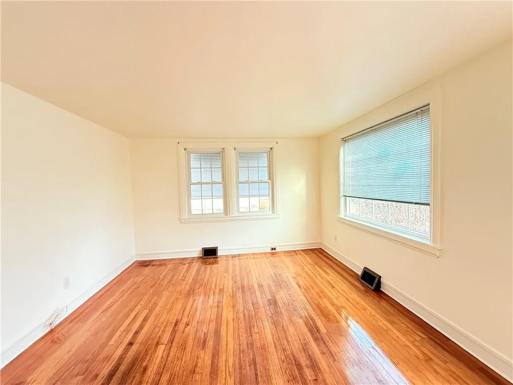 35 Community Road Warwick RI 02889