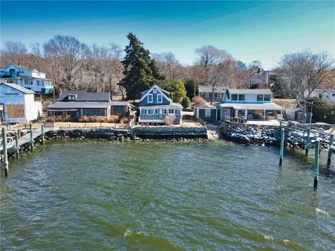 263 Riverside Drive Tiverton RI 2878