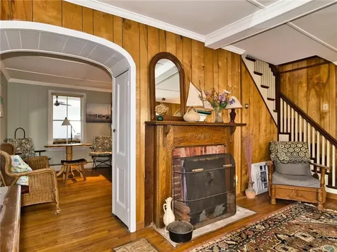 263 Riverside Drive Tiverton RI 2878