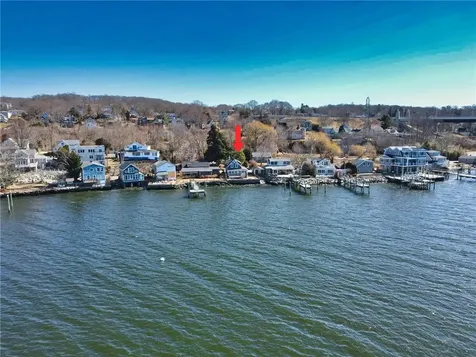 263 Riverside Drive Tiverton RI 2878