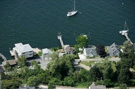 263 Riverside Drive Tiverton RI 2878