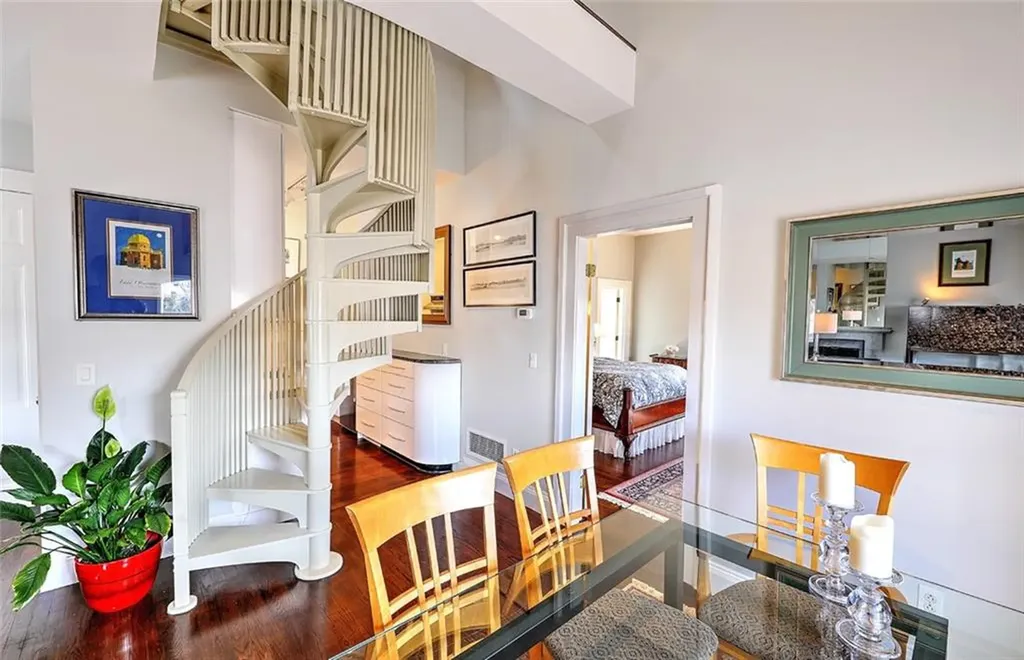 389 Benefit Street Providence RI 02906