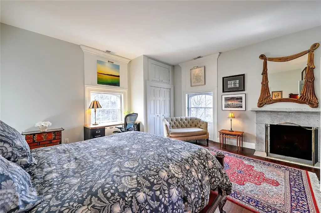 389 Benefit Street Providence RI 02906