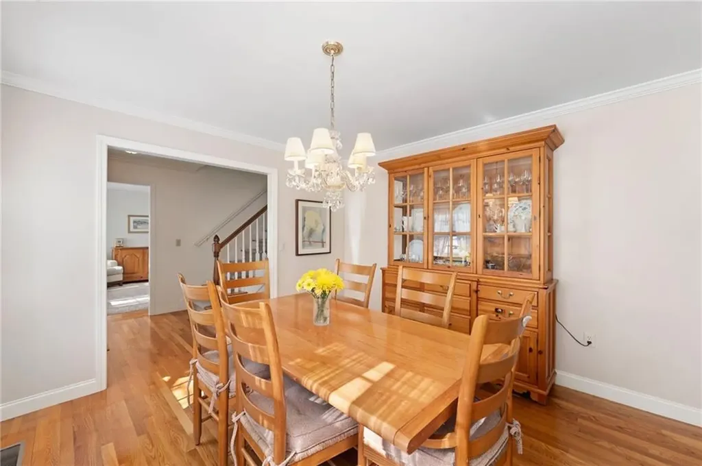 61 Bruce Lane Warwick RI 02886