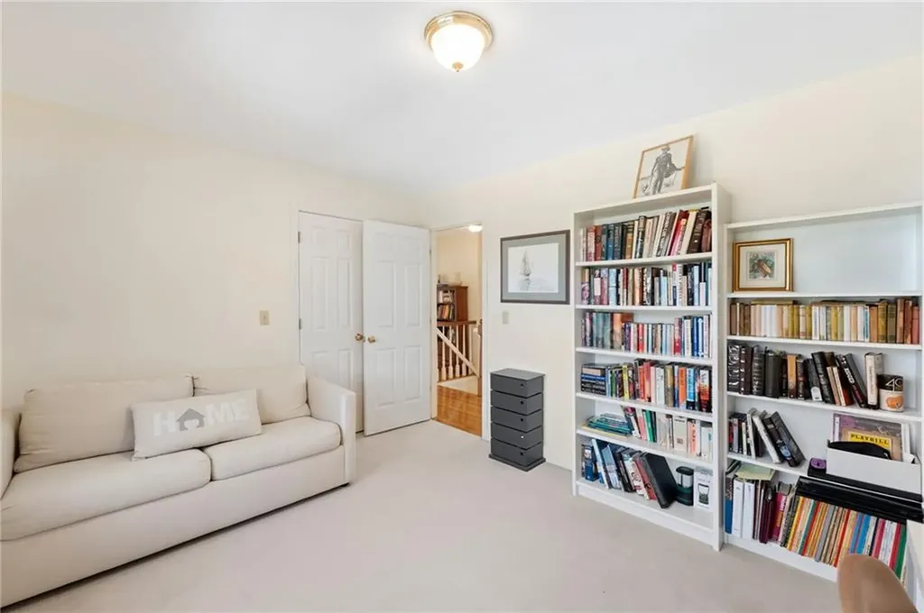 61 Bruce Lane Warwick RI 02886