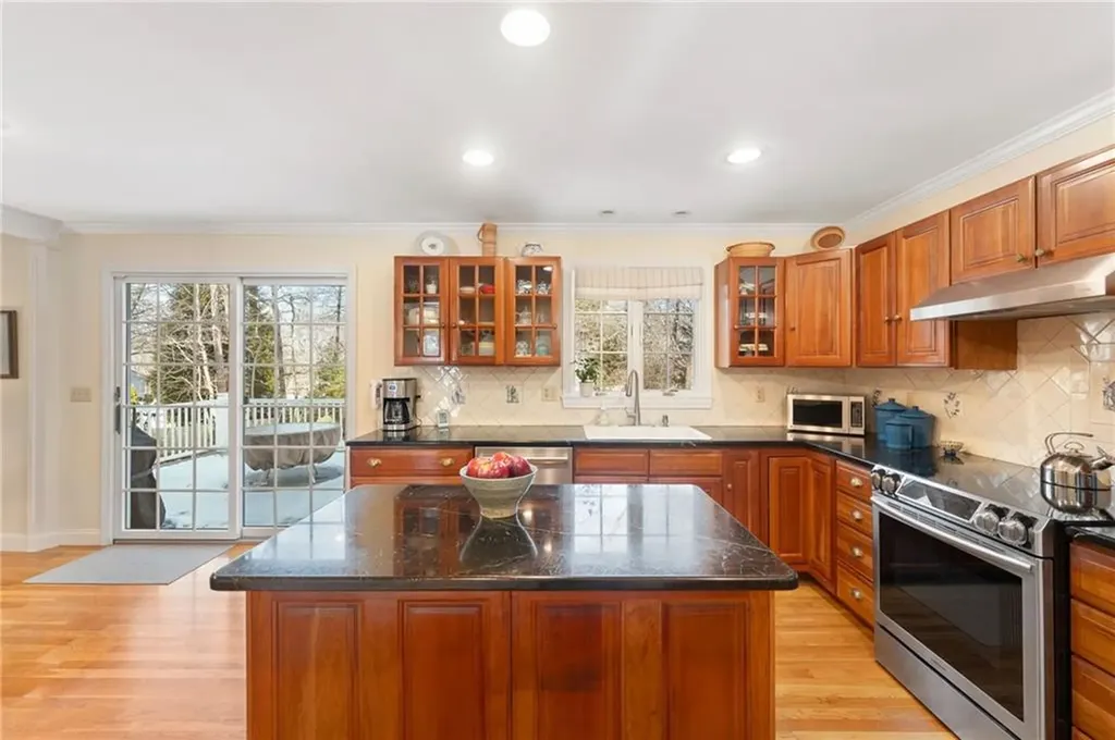 61 Bruce Lane Warwick RI 02886