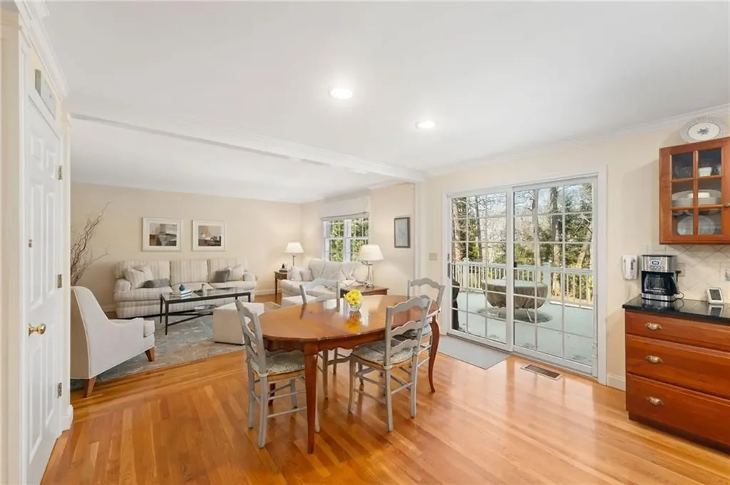 61 Bruce Lane Warwick RI 02886