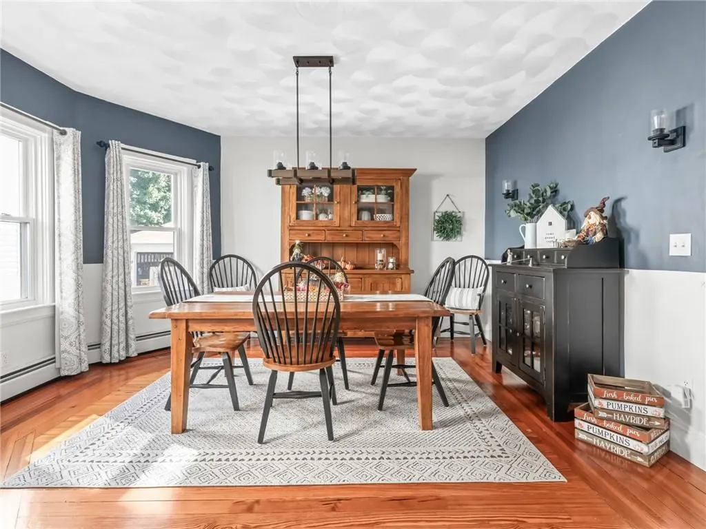 58 Homewood Avenue North Providence RI 02911