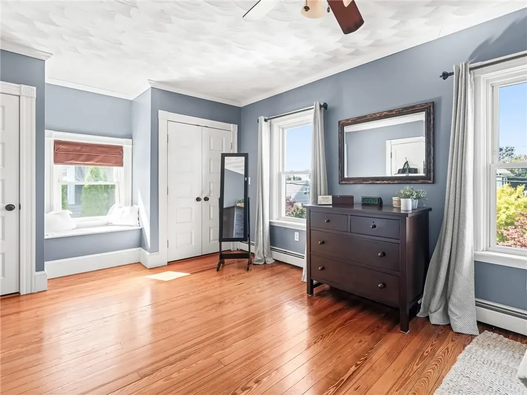 58 Homewood Avenue North Providence RI 02911