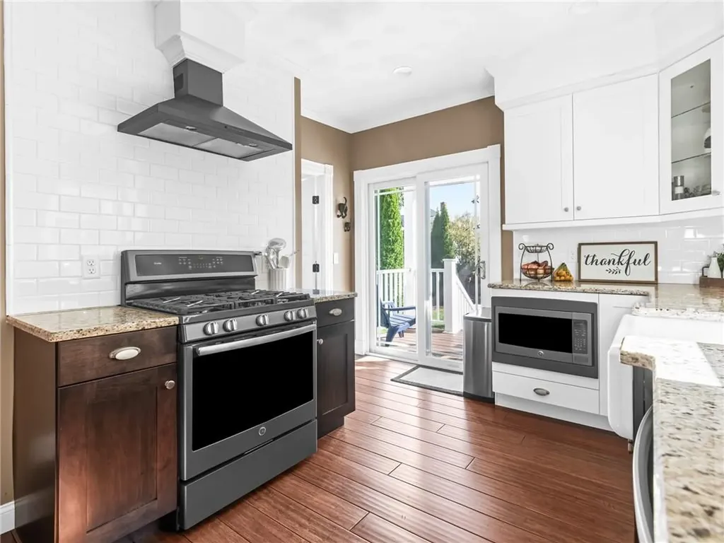 58 Homewood Avenue North Providence RI 02911