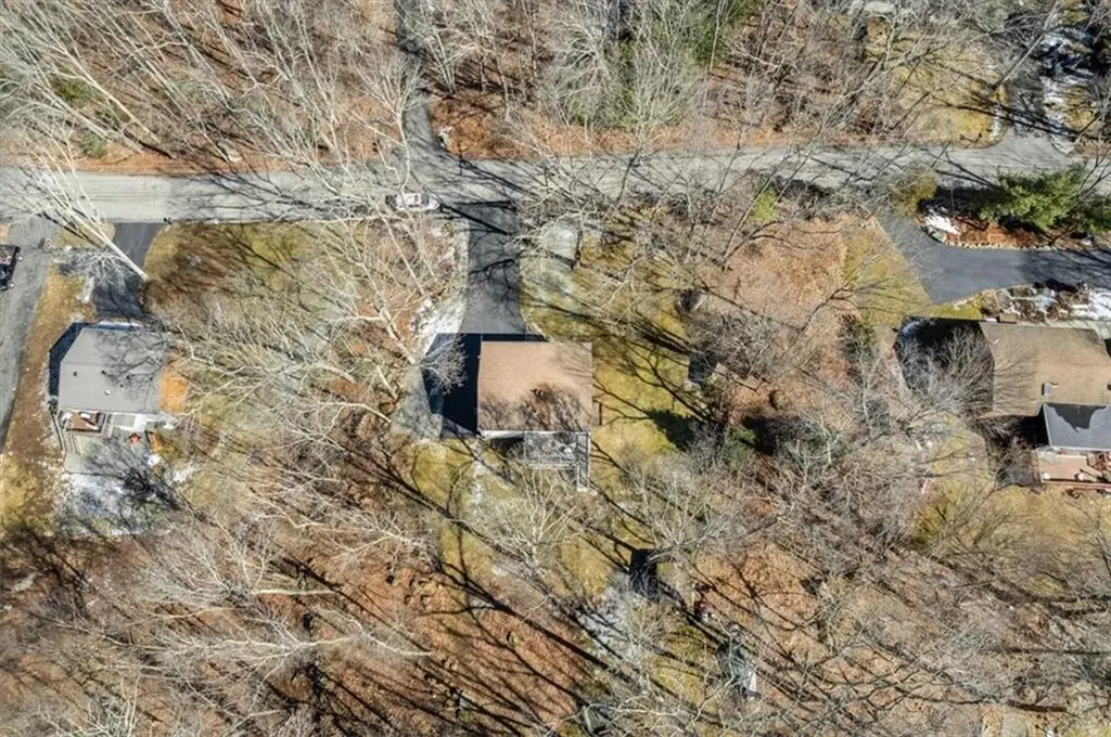 255 Log Bridge Road Coventry RI 02816