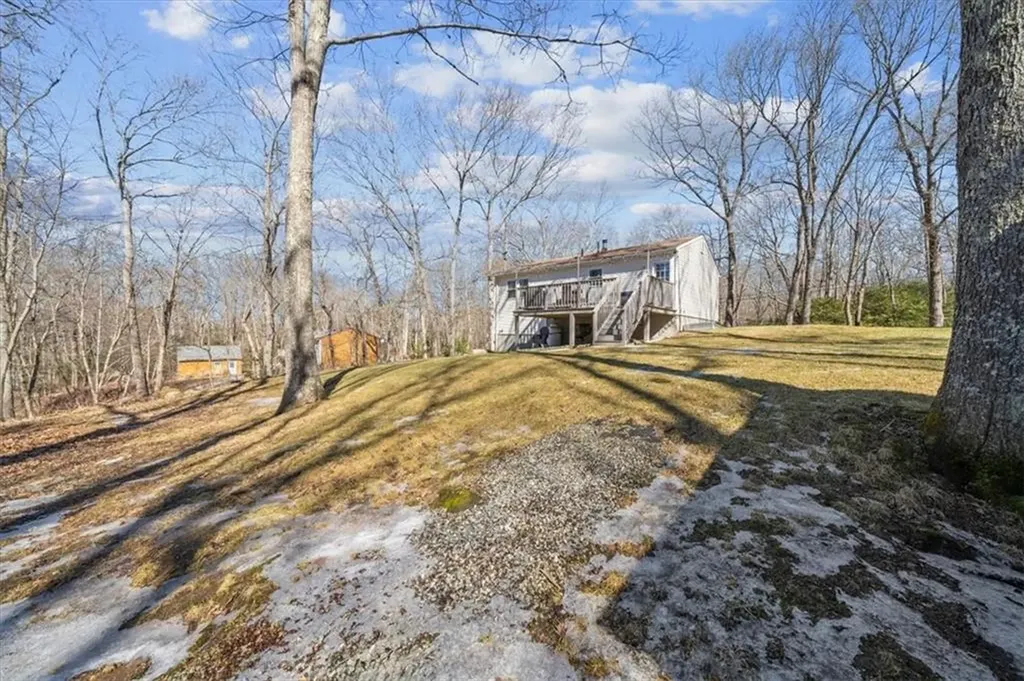 255 Log Bridge Road Coventry RI 02816