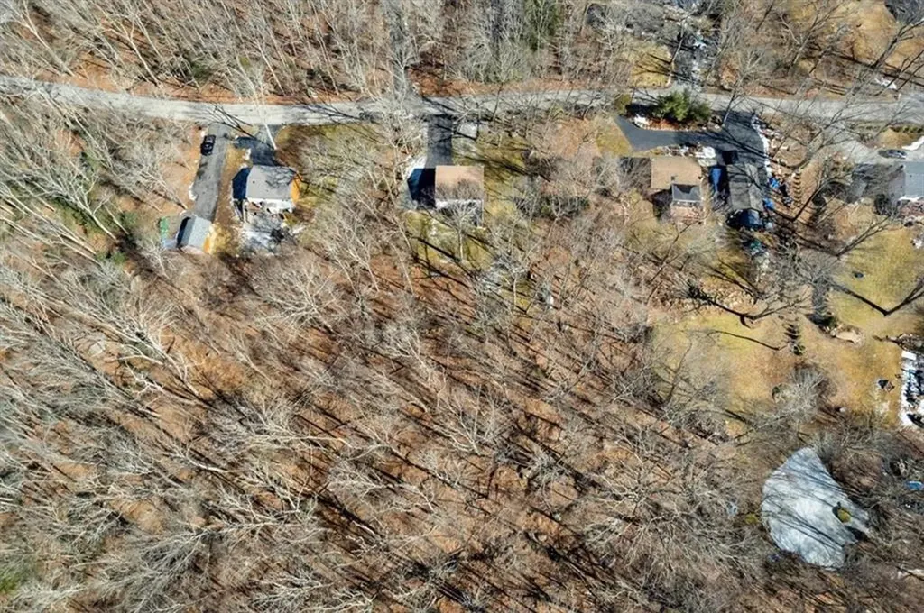 255 Log Bridge Road Coventry RI 02816