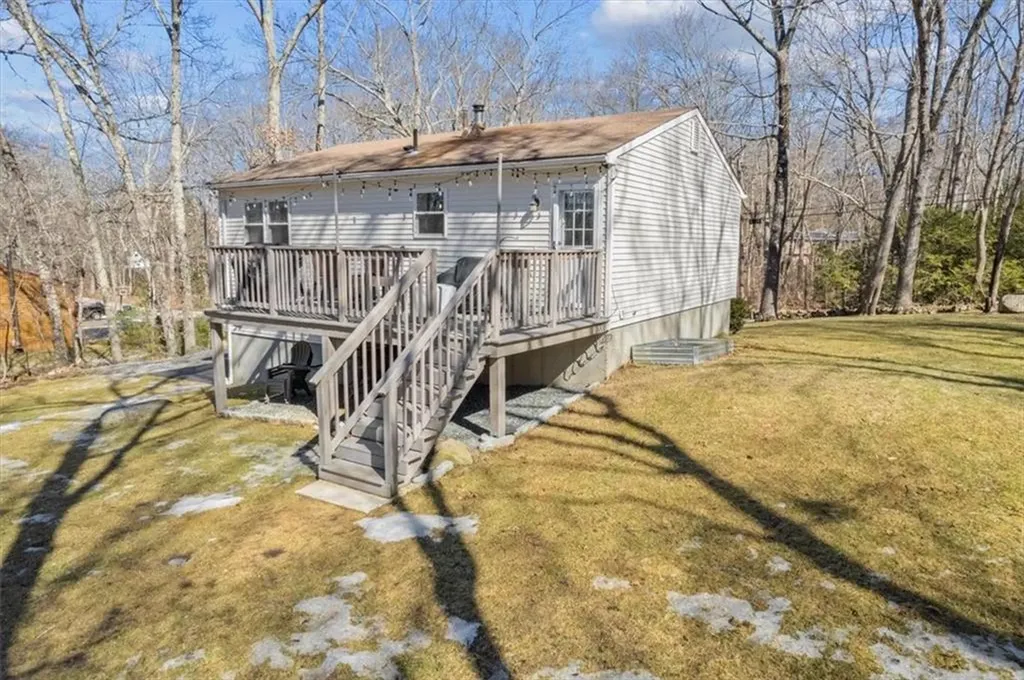 255 Log Bridge Road Coventry RI 02816