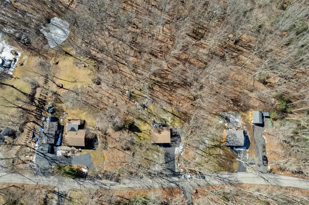 255 Log Bridge Road Coventry RI 02816