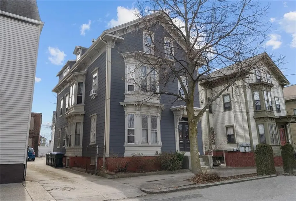 34 Arch Street Providence RI 02907