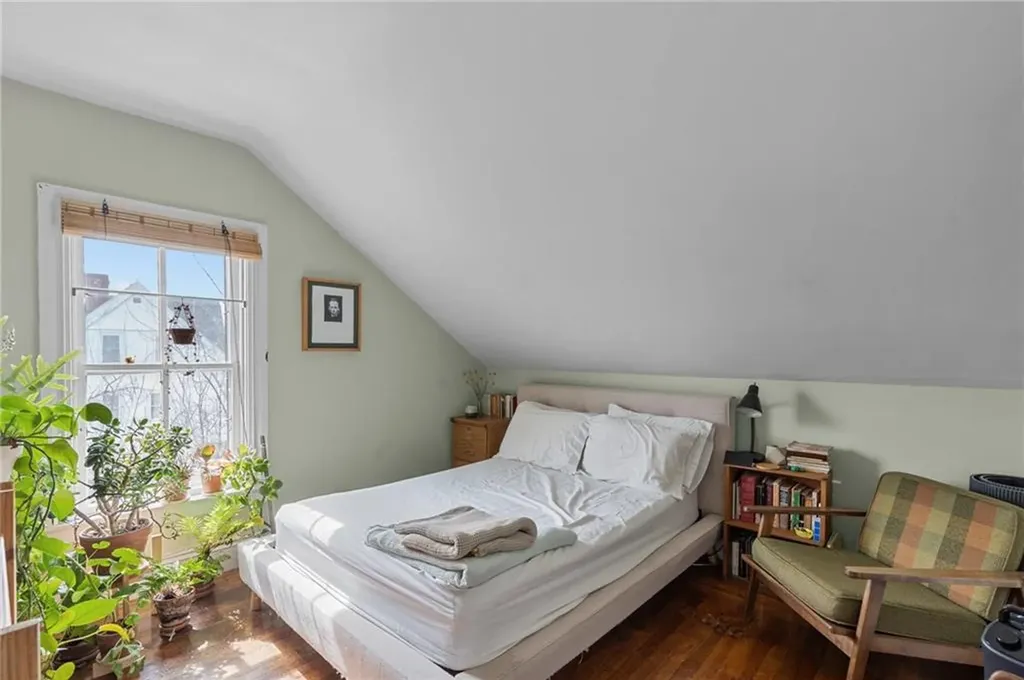 34 Arch Street Providence RI 02907