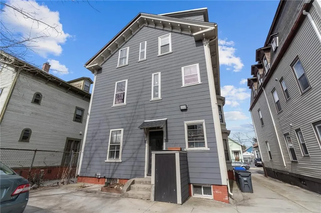 34 Arch Street Providence RI 02907