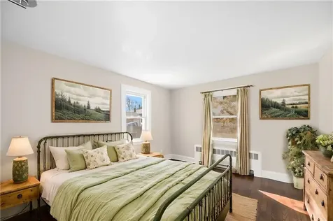 8 William Street Warren RI 02885