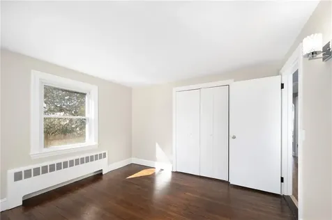 8 William Street Warren RI 02885