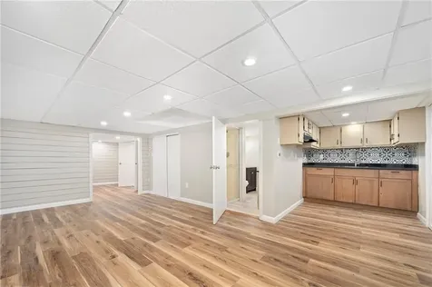 8 William Street Warren RI 02885