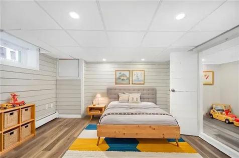 8 William Street Warren RI 02885