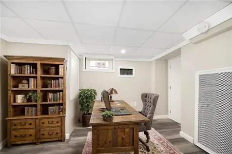 8 William Street Warren RI 02885