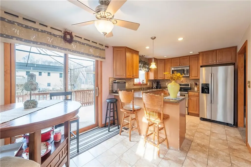 10 Delaware Avenue Cumberland RI 02864