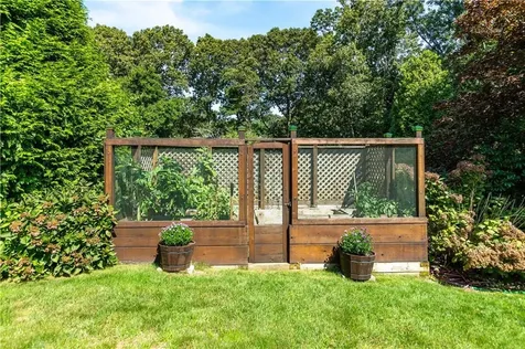 125 Summit View Lane North Kingstown RI 02852