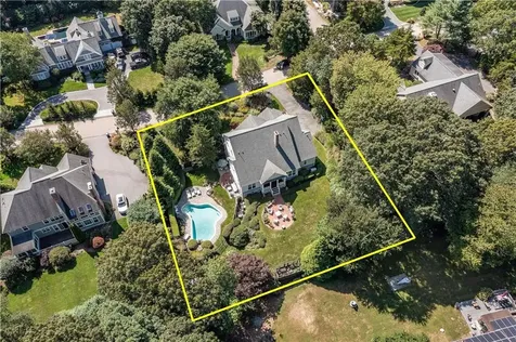 125 Summit View Lane North Kingstown RI 02852