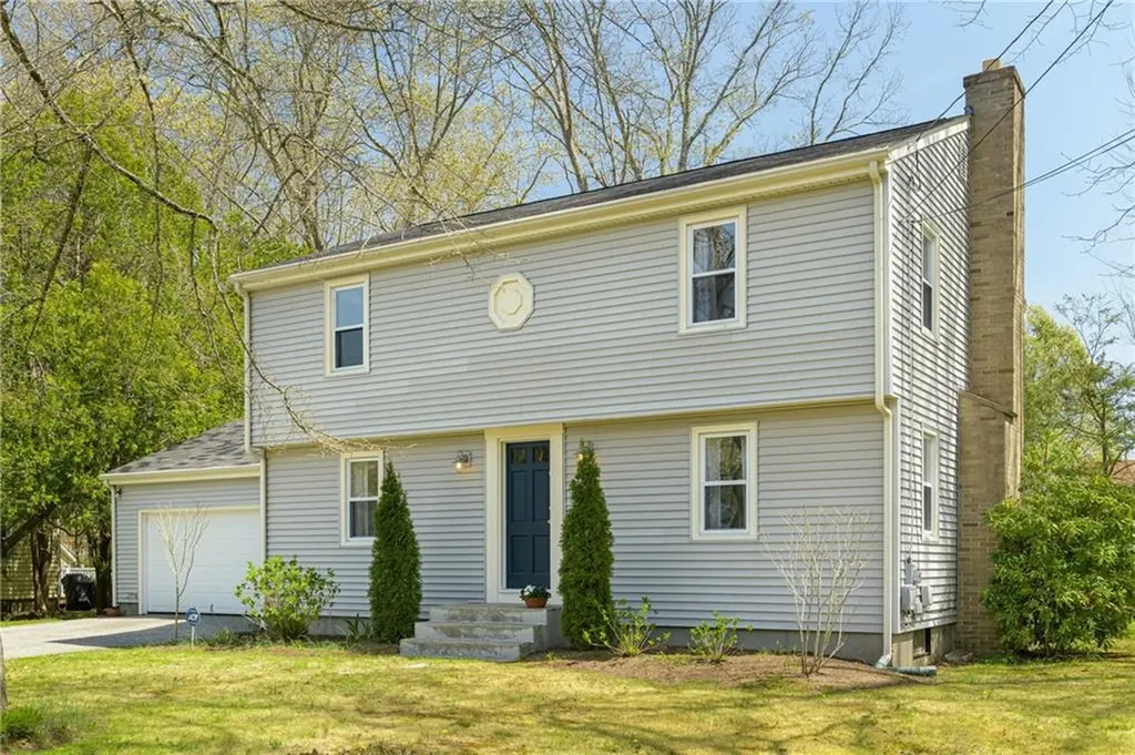 4 Beaver Road Barrington RI 02806