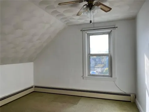 11 Cole Street Bristol RI 02809