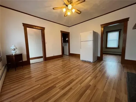 11 Cole Street Bristol RI 02809