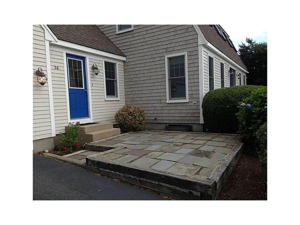 26 Peggy Lane Portsmouth RI 02871