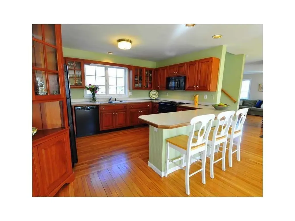 26 Peggy Lane Portsmouth RI 02871