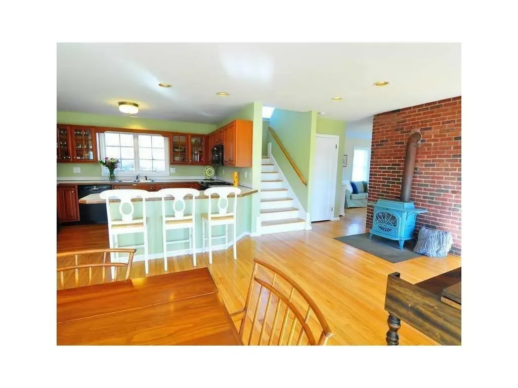 26 Peggy Lane Portsmouth RI 02871