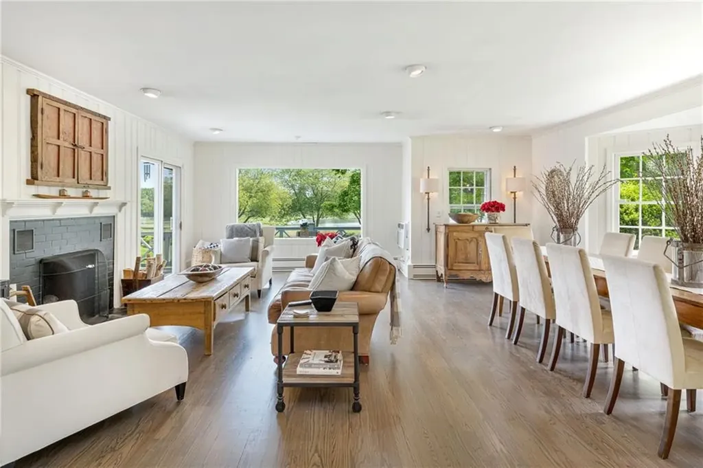 4 Libby Lane Barrington RI 02806